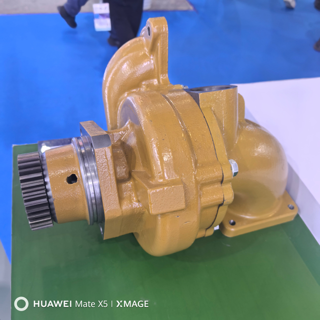 Cummins QSK23 Komatsu 6D170 Water Pump Original Quality 4097082 4095432 4396372 for Excavators 
