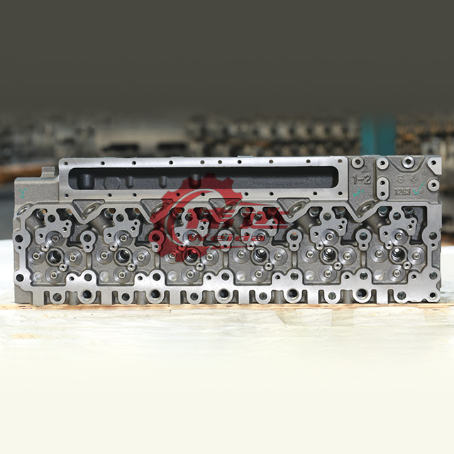 Cummins Cylinder Head